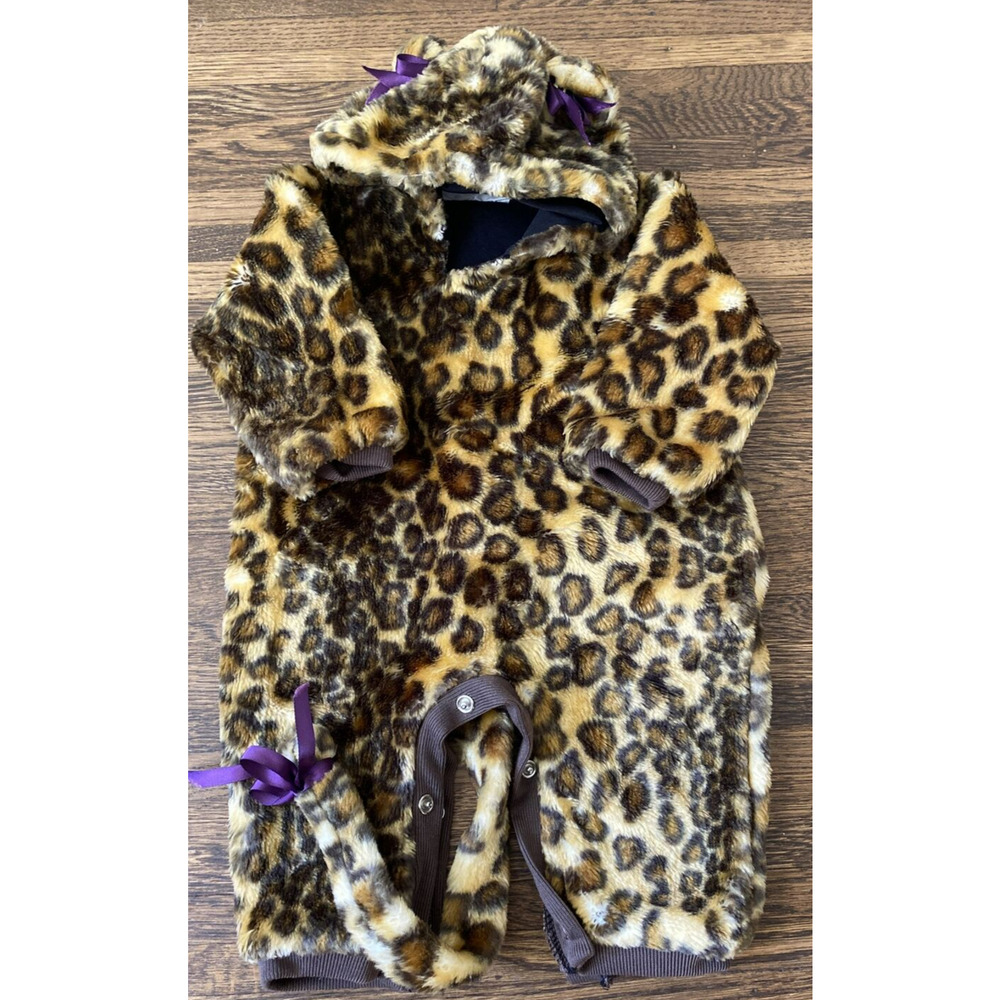 Plush Leopard Cheetah Baby Costume 0‑6M Hoodie Purple Bows Spenser Imports EUC